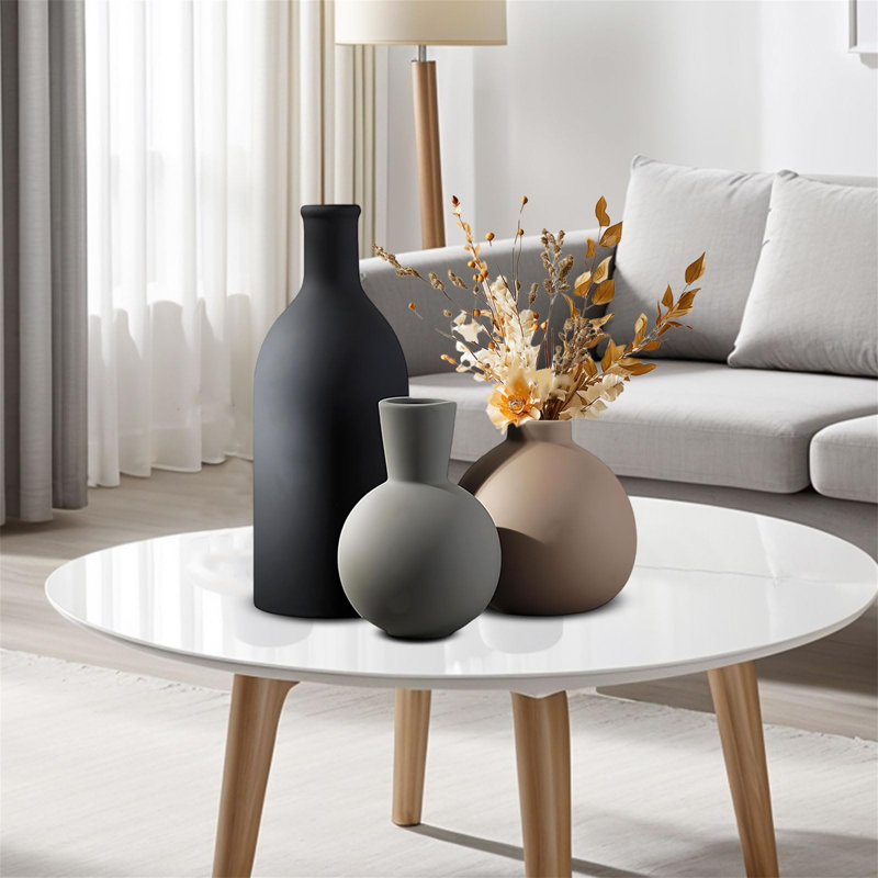 Ceramic / Porcelain Table Vase