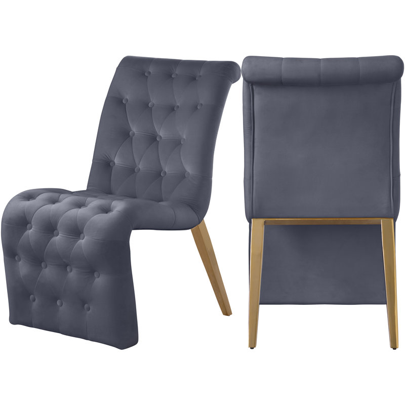 Chaise d'appoint rembourrée en velours capitonné Desroches, Velours gris