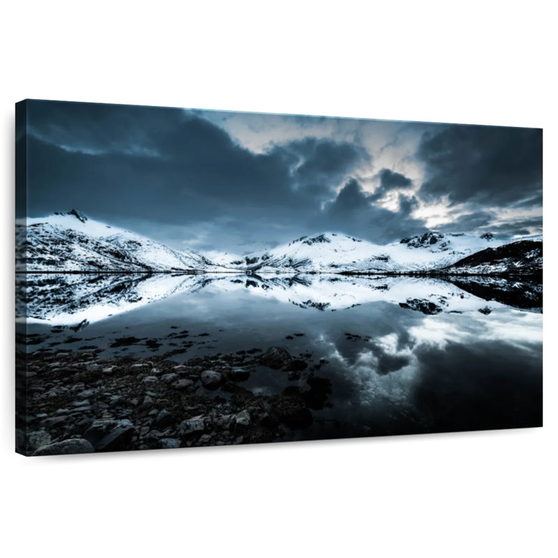 Lac miroir Alvord Lofoten