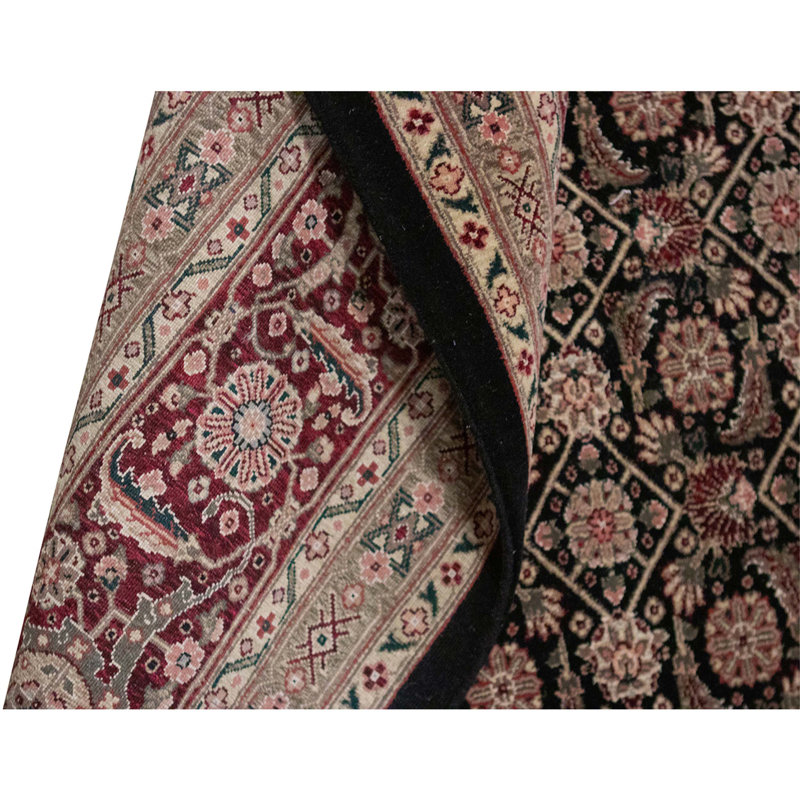 High-Quality Hand-Knotted Green And Red Area Rug
