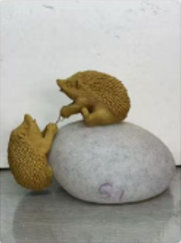 Statue DEL pierre de lune Hedgehog Friends