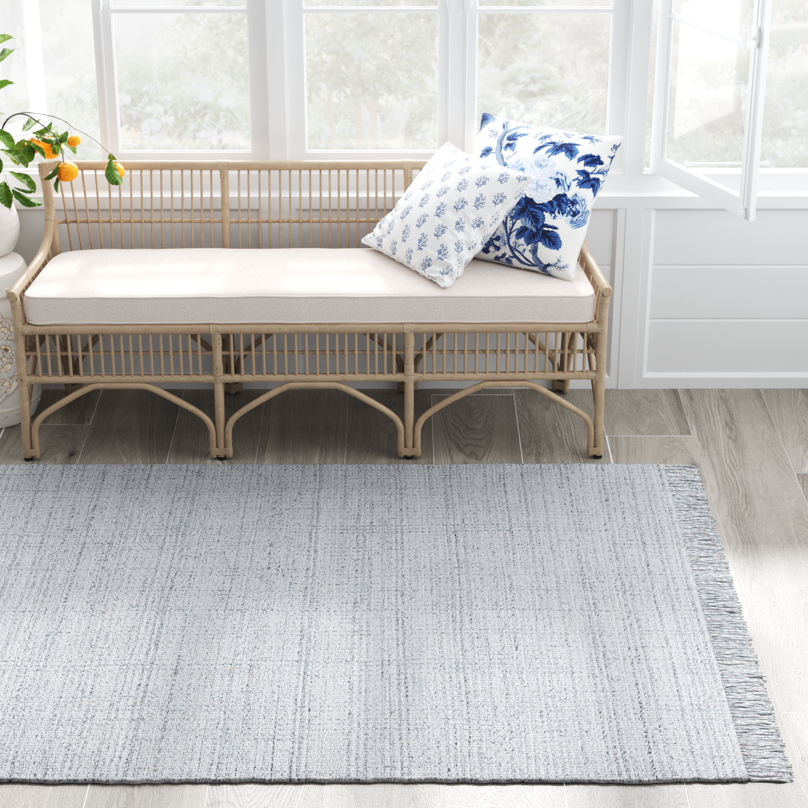 Viewcrest Hand-Woven Striped Light Gray Rug, Rectangle 5' x 7'6"