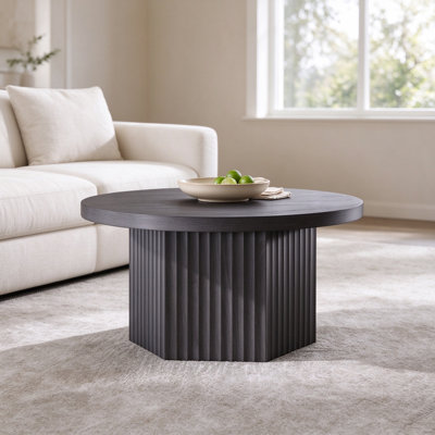 Fluted Round Coffee Table for Living Room, Modern Center Table with Wood Texture, Sturdy Engineered Wood Construction, Space Saving Circle Table for Apartment, Home, Lounge