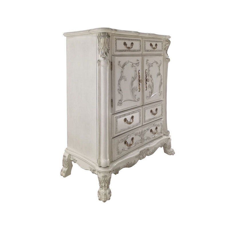 Commode à cinq tiroirs