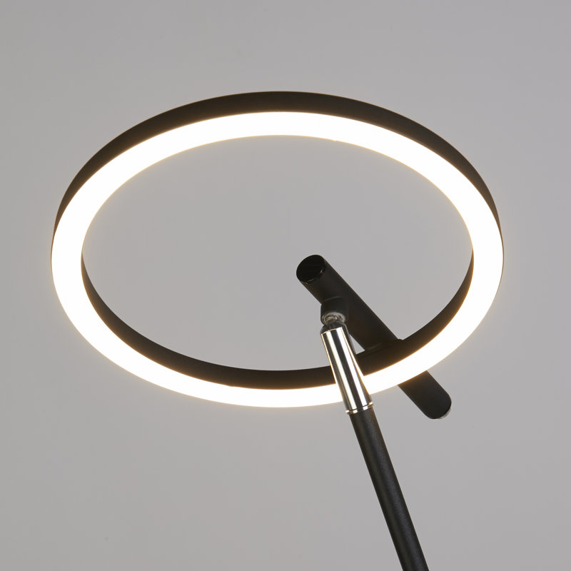Daminik 140 H cm Traditional Floor Lamp