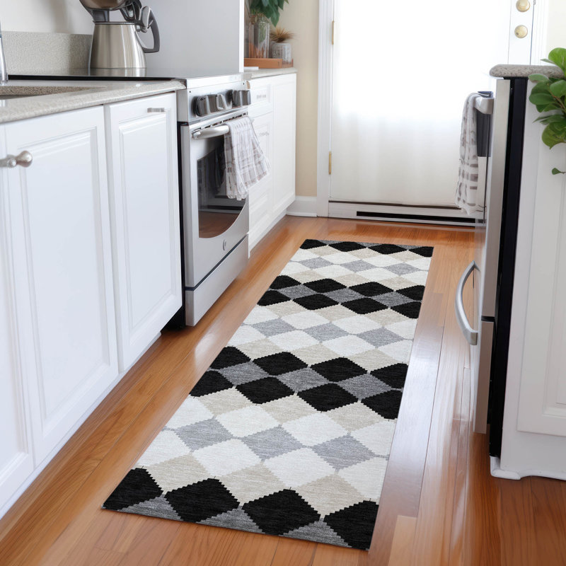 Chayden Area Rug, Runner 2'3" x 7'6"