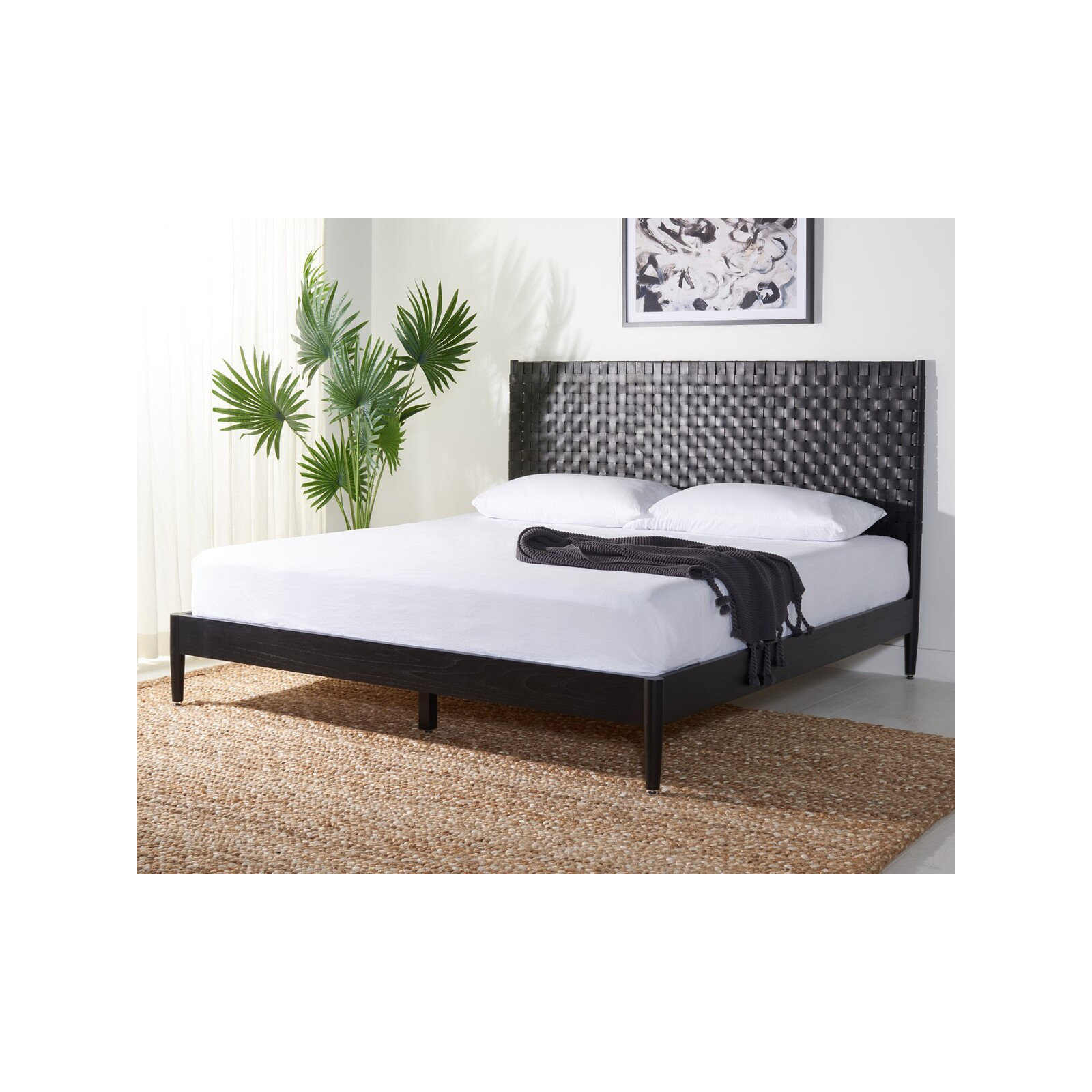 Tamita Leather Bed, Queen, Black