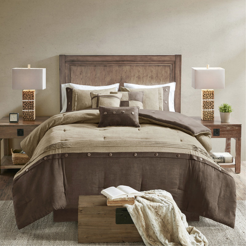 Édredon très grand en faux suède - 7 pièces brun, détails décoratifs brodés, Édredon de très grande taille et 6 pièces suppl