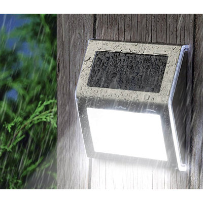 Silver Solar Powered Integrated LED Step Light -  LIGHTSMAX, OSLS07X2