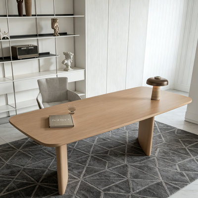 Luxurious and modern high-end desk
