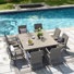 Ensemble de salle à manger de patio pour 8 personnes en métal avec trou pour parasol et chaises en osier