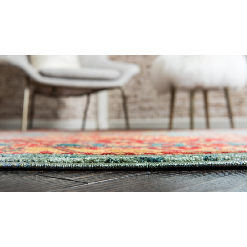 Eesi Oriental Indoor Rug, Runner 2'7" x 6'9"