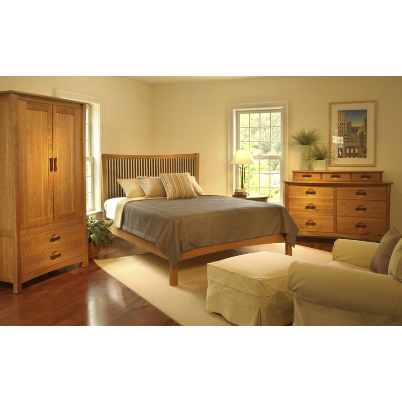 Berkeley Wood Slat Bed, King, Natural Cherry, Conventional