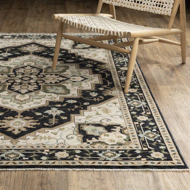 Tapis Wakeel traditionnel à médaillon et franges à poils denses, Minuit / beige, Rectangle 3 pi 3 po x 5 pi