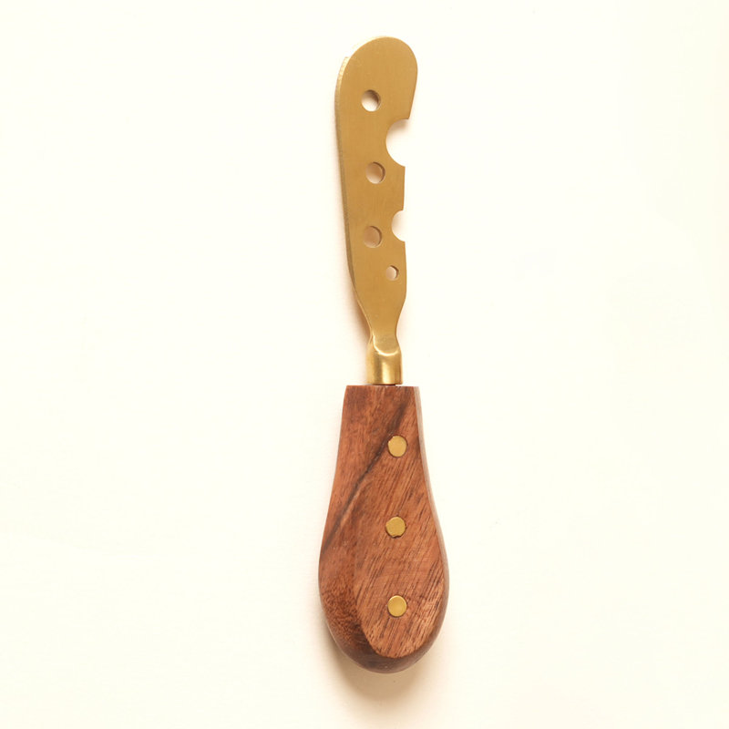 Ensemble de 2 tartineurs en forme de fromage, lames en acier et manches en bois de manguier, Naturel + PVD