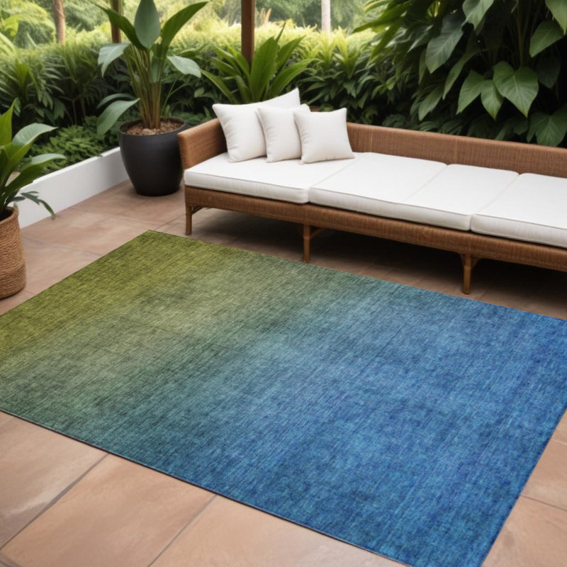 Tapis extérieur lavable 10 pi x 14 pi vert olive et bleu marine