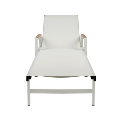 CHAISE LOUNGE