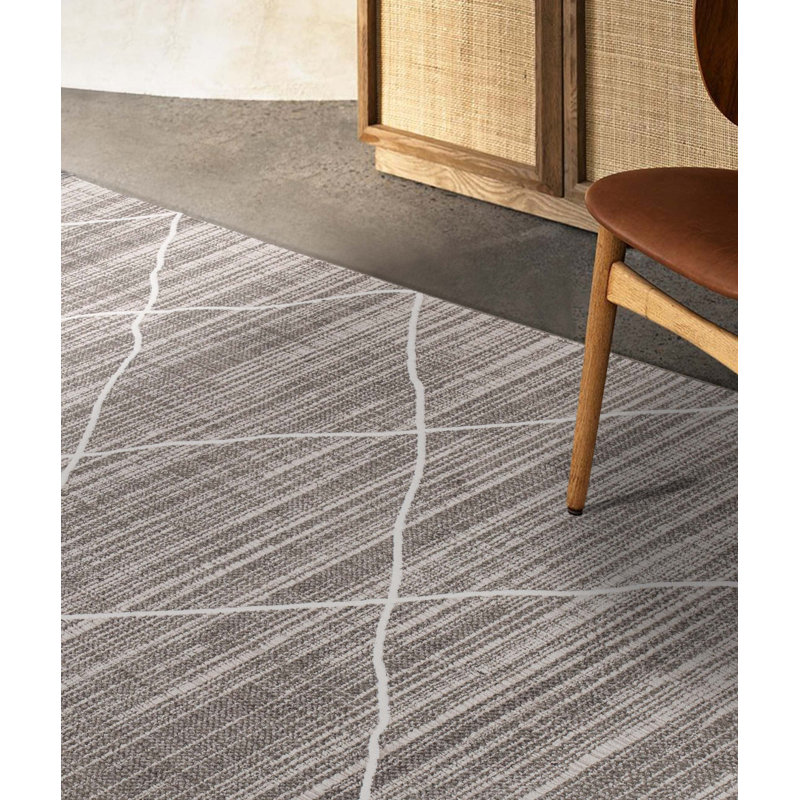 Suhanth Striped Indoor Rug, Runner 2'7" x 9'11"
