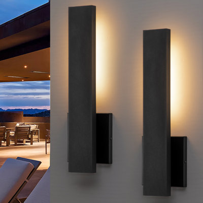 Babic LED Wall Light