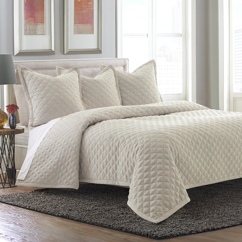 Aragoza Quilt, King Quilt + 3 Euro Shams, Beige
