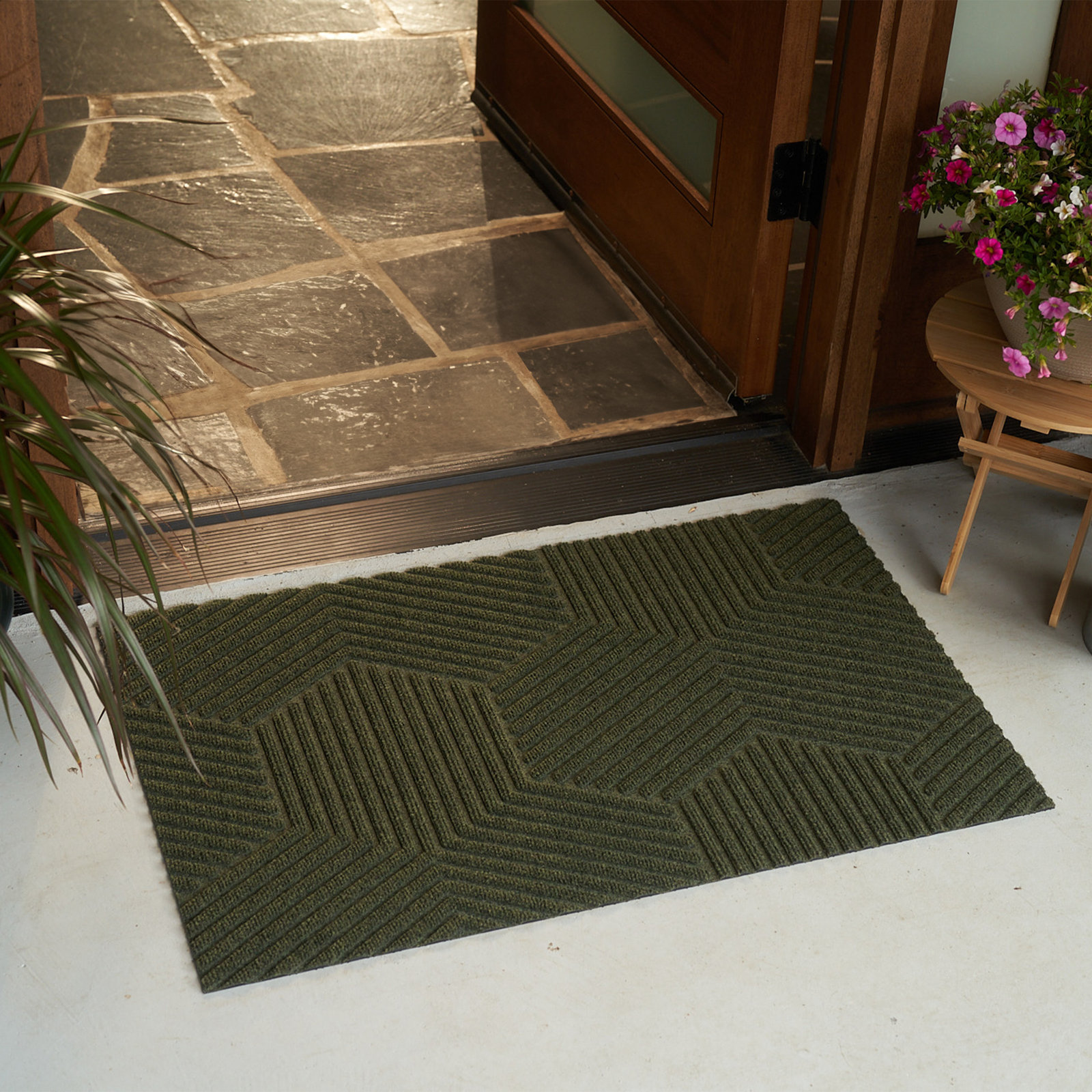 WaterHog Luxe Zephyr Non-Slip Doormat, 21.5" W x 35" L, Olive 