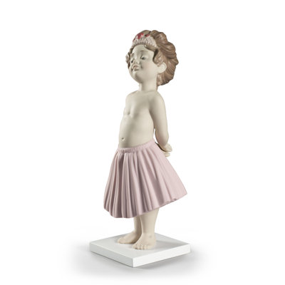 Girl's Fun Figurine -  Lladro, 01009377