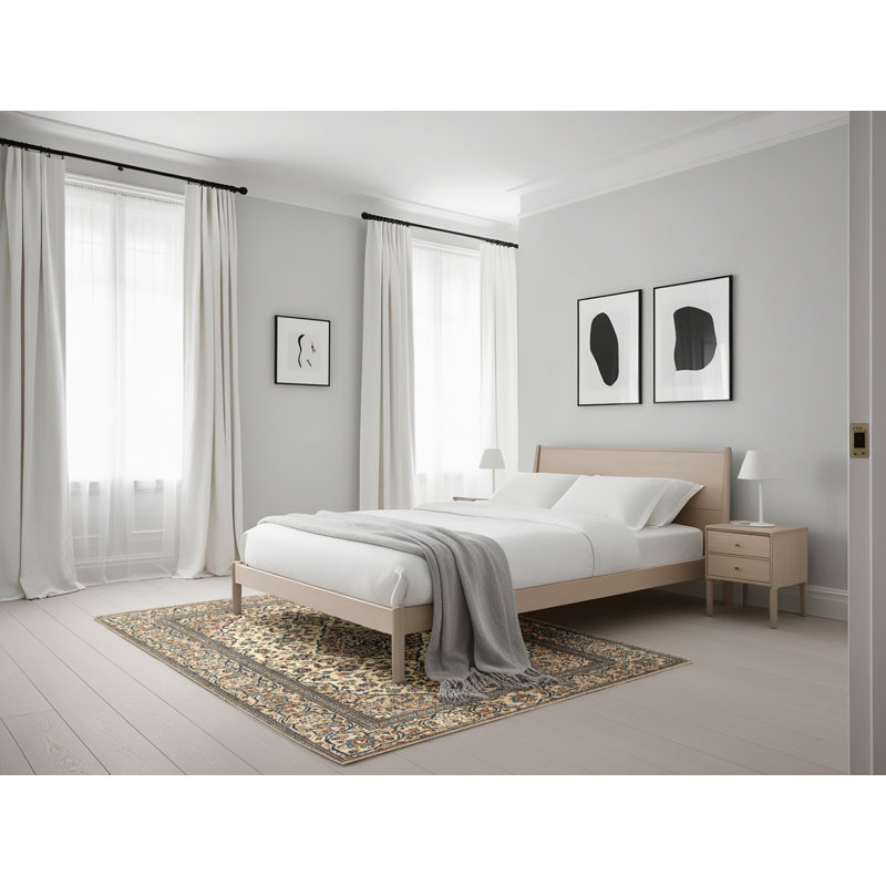 Ishika Oriental Indoor Rug, Rectangle 5' x 7'