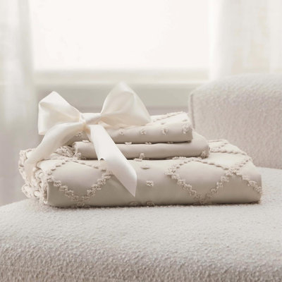 Bedsure Queen Box-Stitch Down Alternative Duvet Insert – Beige , All-Season Comforter