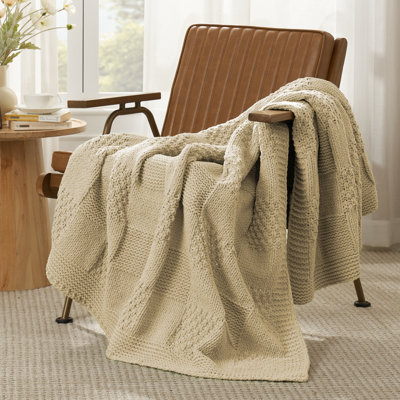 Checkered Chenille Throw Blanket Cozy Knit Farmhouse-Style Decorative Blanket For Couch, Sofa, And Bed