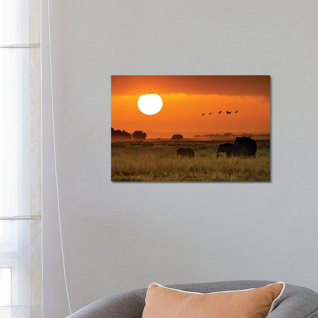 African Elephants Walking At Golden Sunrise II von Susan Richey - Galerie-verpackte Leinwand Giclée auf Leinwand