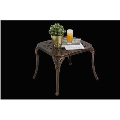 Table d'extérieur noire