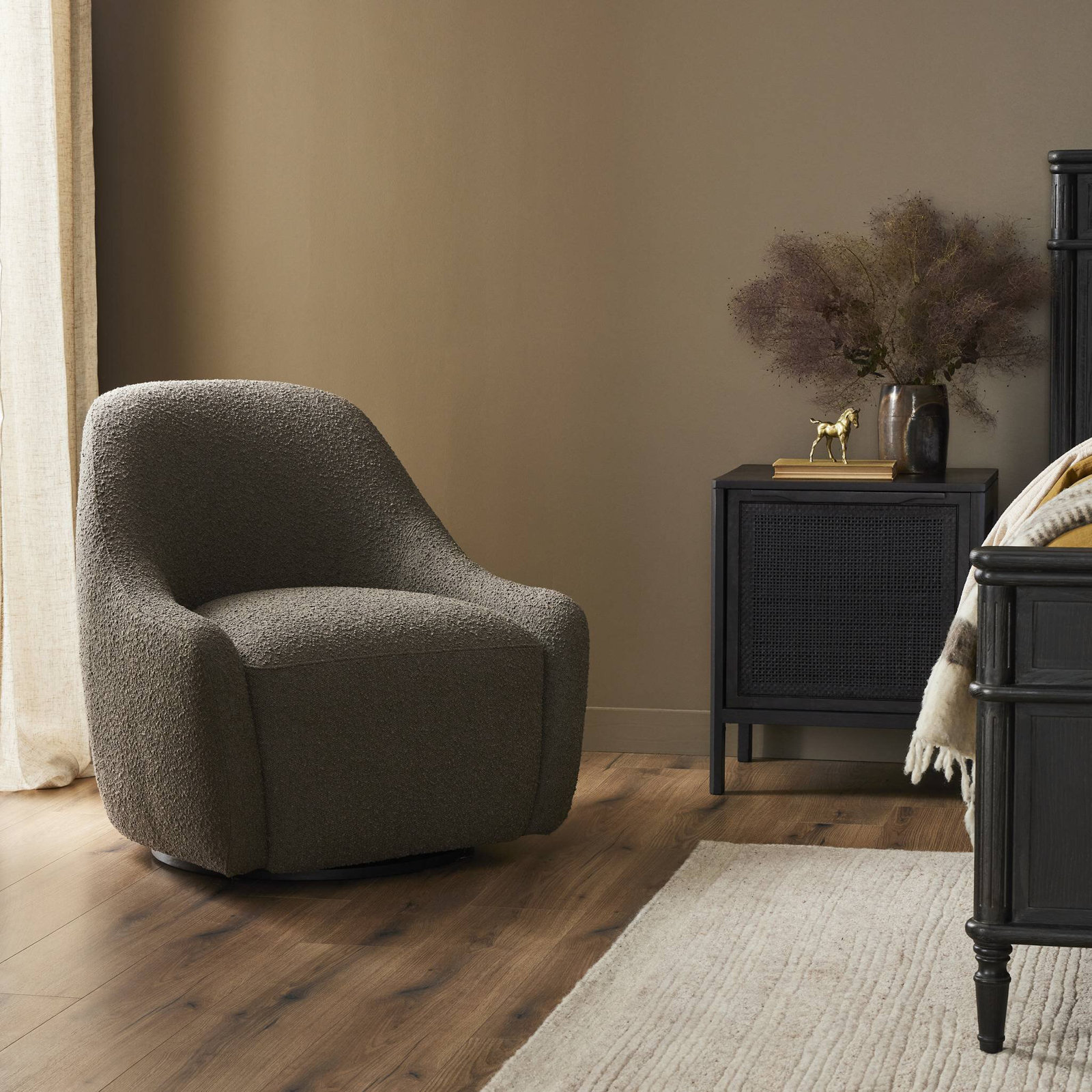 Fiera Pine Swivel Barrel Chair, Brown