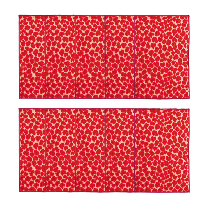 Tapis rose en tissu touffeté à la machine Petetia, Rectangle 1 pi 5 po x 2 pi 2 po