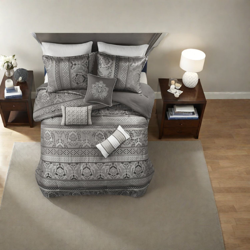 Luxurious 7-piece Polyester Bedding Set, Sophisticated Grey Design For Home