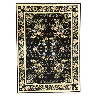 Hand Knotted Area Rug in Black
