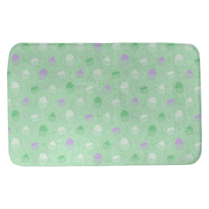 Tapis pour salle de bain petits gâteaux Mcguigan, l 21 po x L 34 po, Vert / blanc cassé