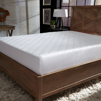 Protège-matelas en duvet synthétique Vanburen