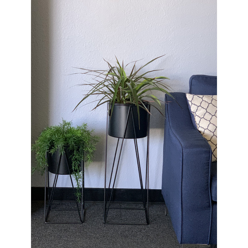 Handmade Metal Pot Planter, Black