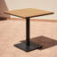 Table carrée en plastique pour l'extérieur