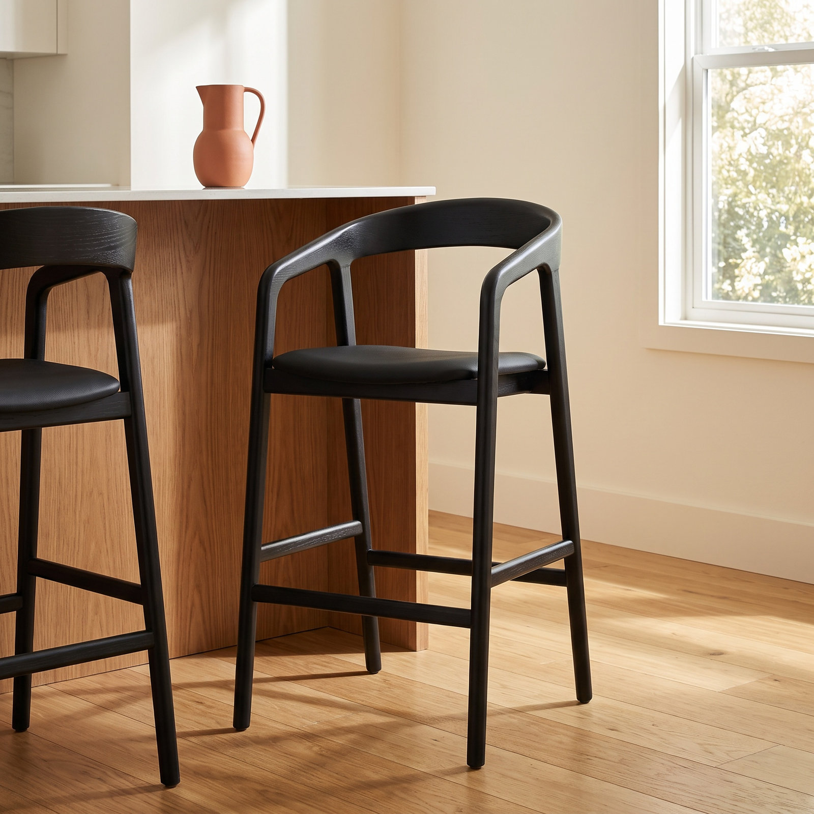 Buffolino Bar and Counter Stool, Counter Stool (26" Seat Height)