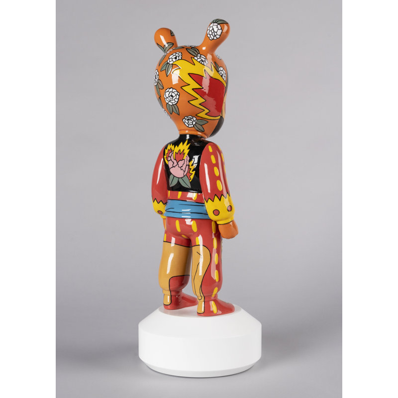 The Guest by Ricardo Cavolo Statue