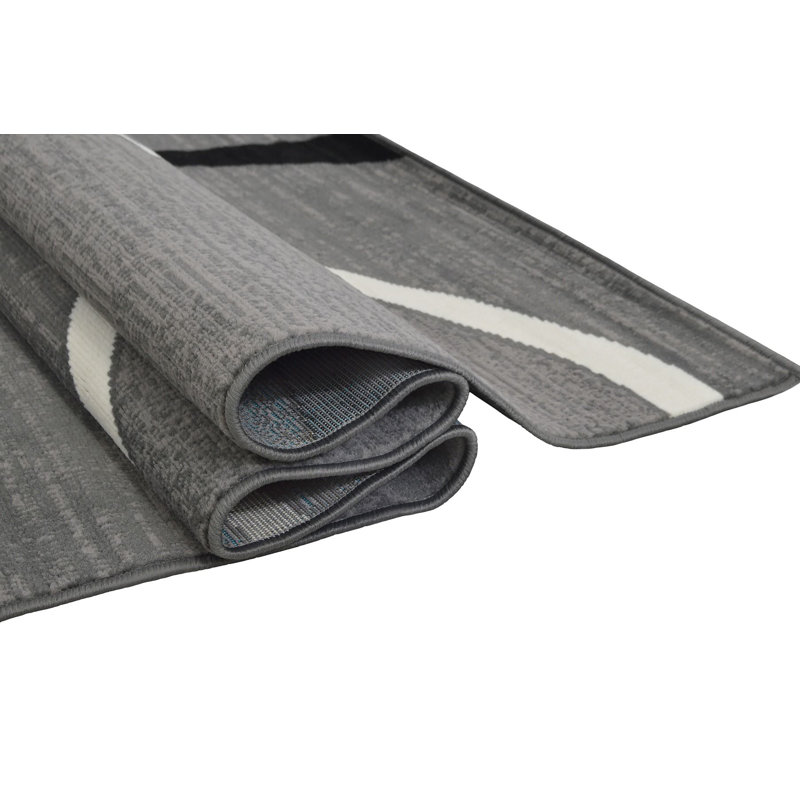 Uthyr Geometric Indoor Rug, Rectangle 5' x 7'