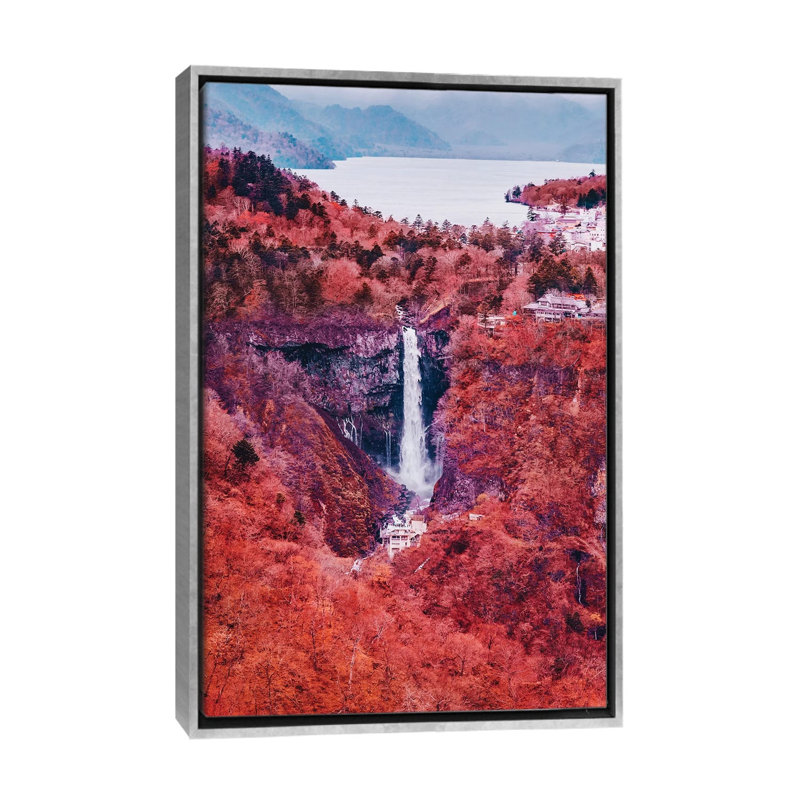 "Kegon Falls" par Hobopeeba-reproduction d’art, H 40 po x l 26 po x P 1,5 po, Toile avec cadre argenté, Pas de tapis