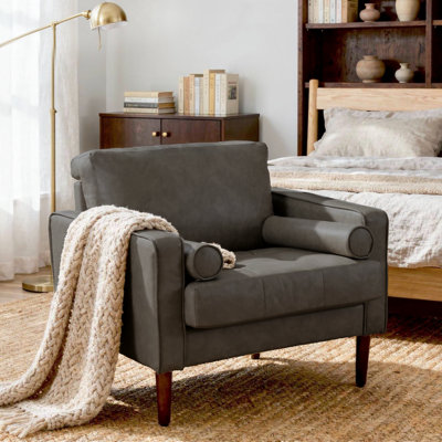 Fauteuil club capitonné avec accoudoirs carrés en velours côtelé gris Iliana avec 2 coussins