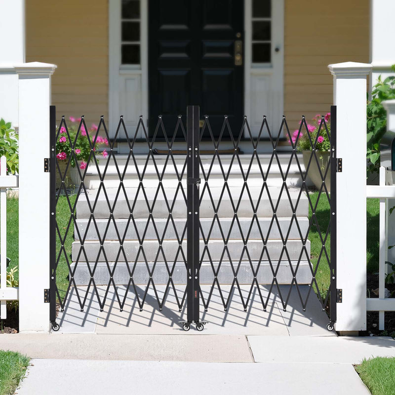 Steel Gate Fencing, 152.4cm H x 365.8cm W