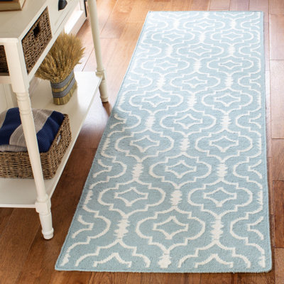 Tapis géométrique en laine / coton tissé à la main Milltown en bleu clair / ivoire