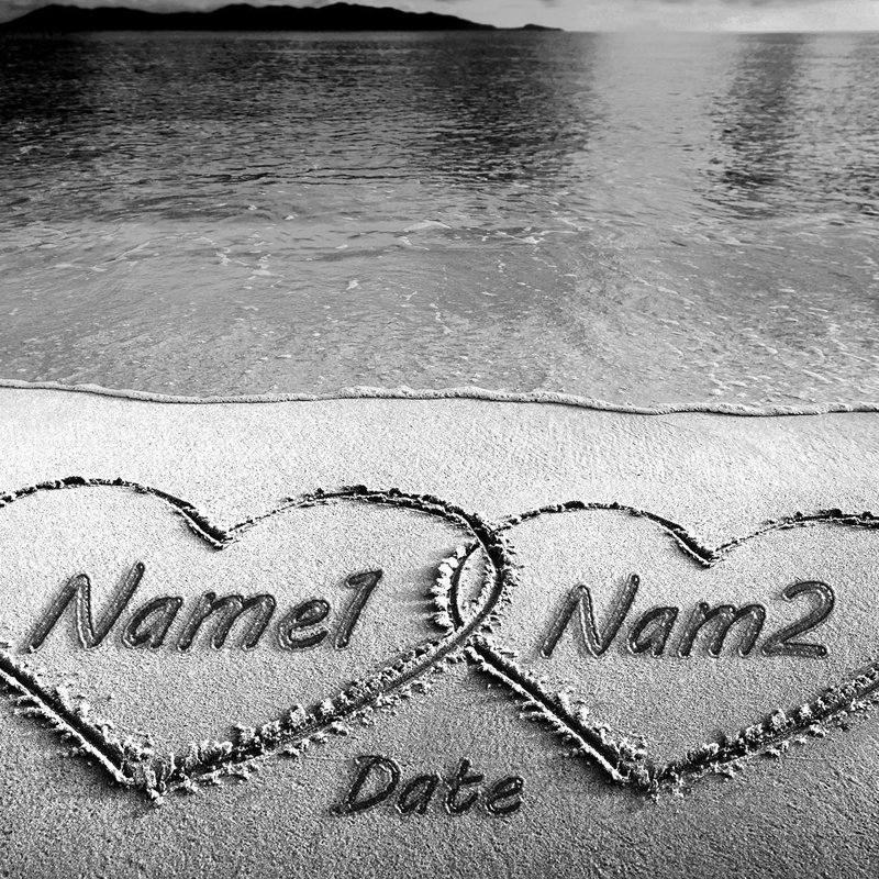 Art mural sur mesure en forme de cœur de plage noir et blanc avec noms et date personnalisés - Décor romantique en bord de mer pour les couples, les mariages et les anniversaires