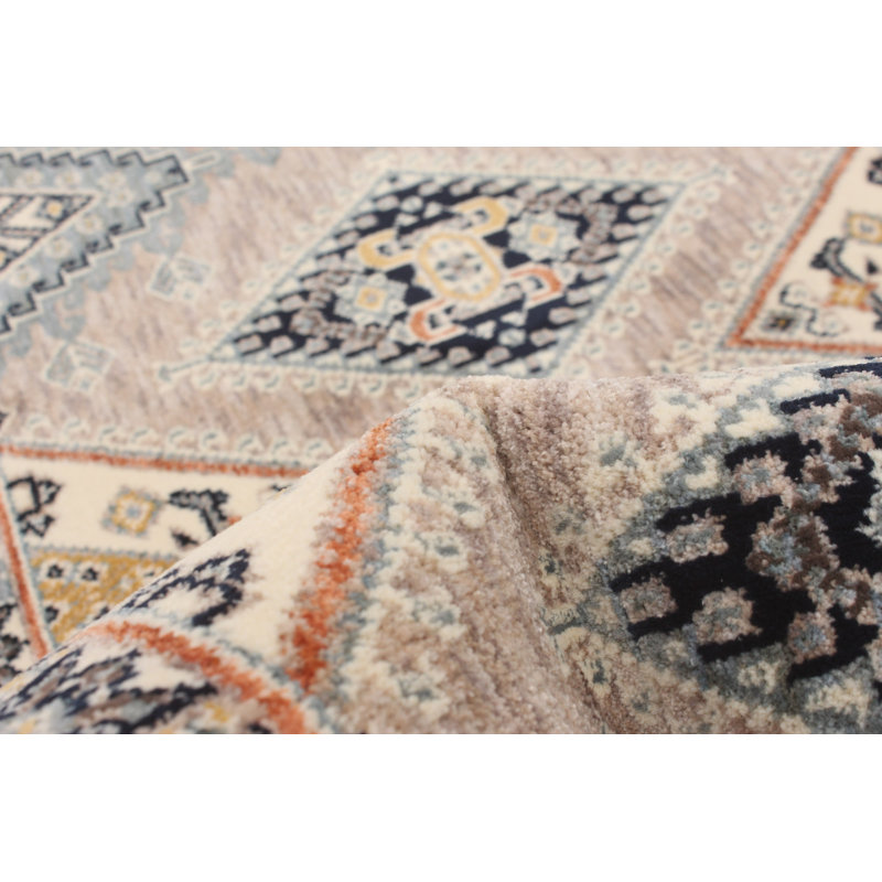 Tapis oriental ivoire, Rectangle 5 pi 3 po x 7 pi 3 po