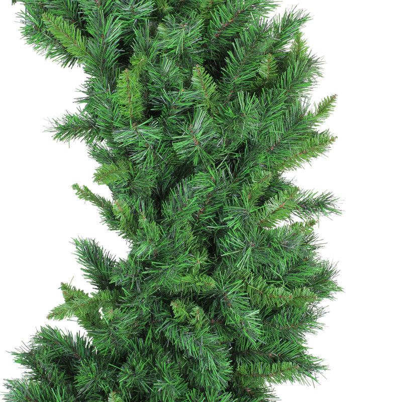 Couronne de Noël artificielle en pin mélangé, H 10 po x l 10 po x P 60 po