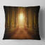 Coussin de paysage avec forêt symétrique-2074045630-2074068445